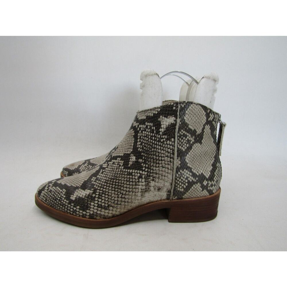 Dolce Vita Womens Size 9.5 M Snake Print Ankle Fashion Boots Bootie